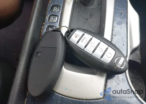 2018 Nissan Altima 2.5 Sr из США, поврежденный, VIN 1N4AL3AP9JC287482